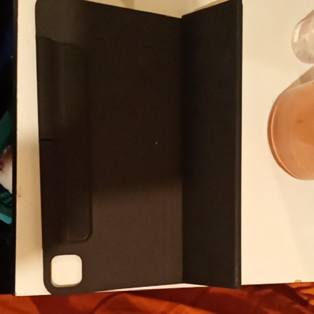 Chic Black Phone Wallet Case